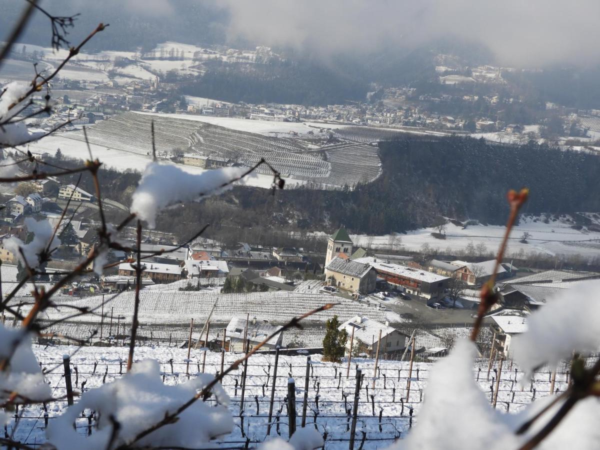 Strasserhof Tenuta-Weingut Vahrn Exterior photo
